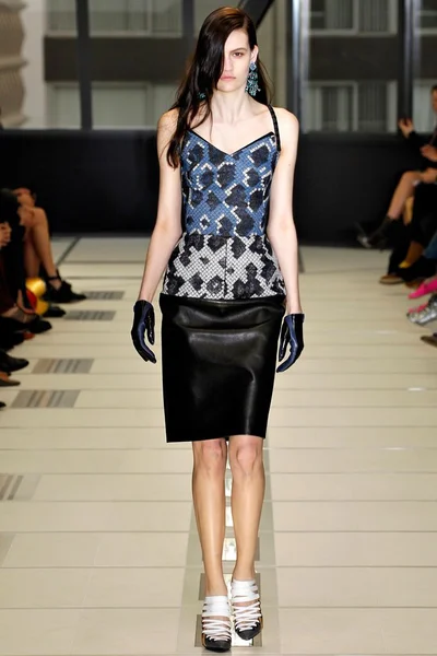 Look 42